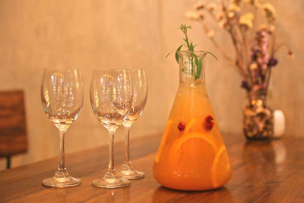 orange-absinthe-punch